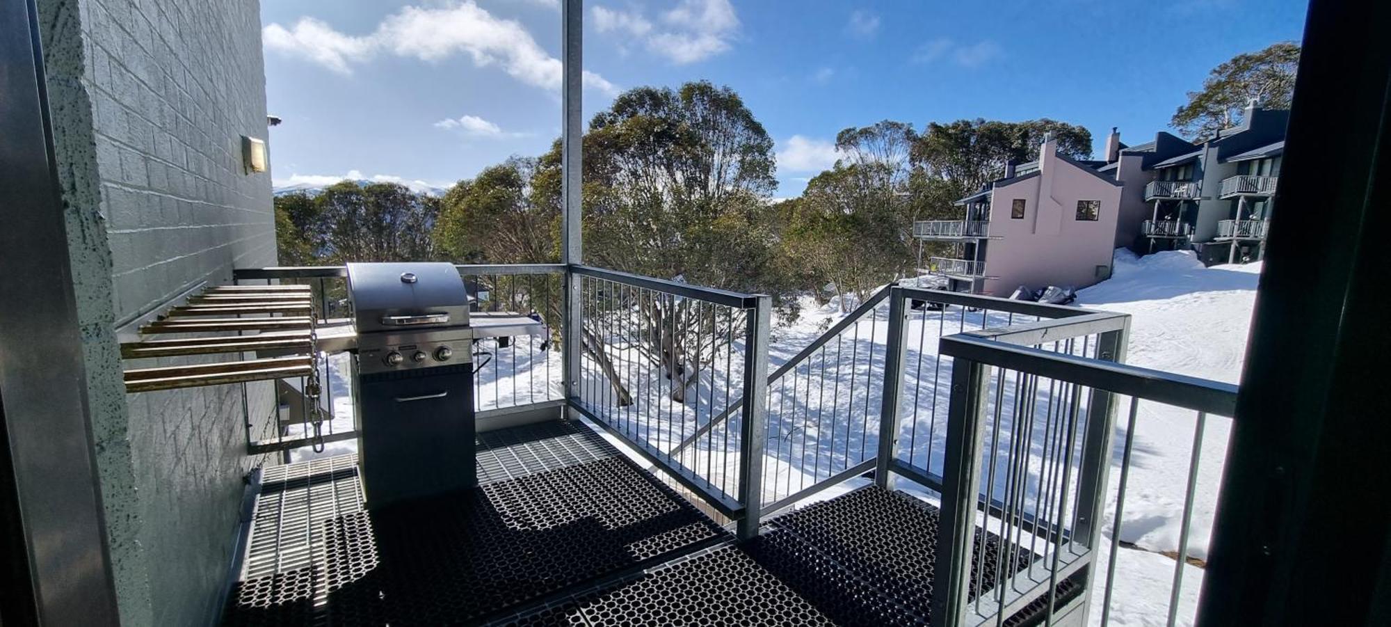 Cedarwood Apartments Falls Creek Buitenkant foto