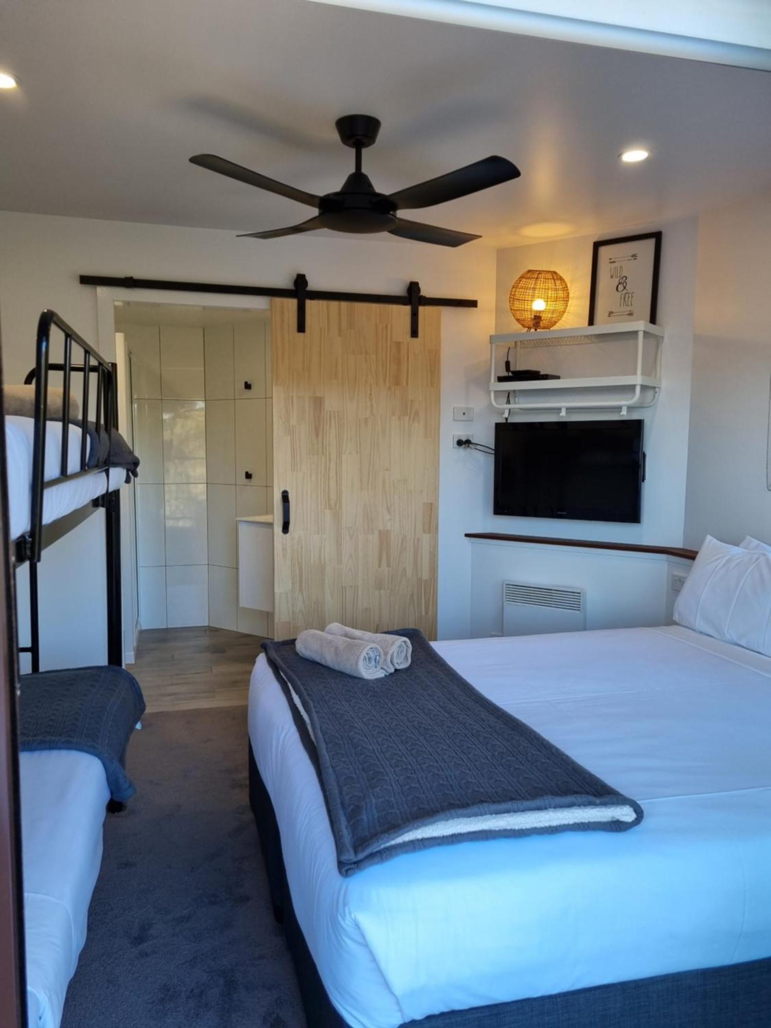 Cedarwood Apartments Falls Creek Buitenkant foto