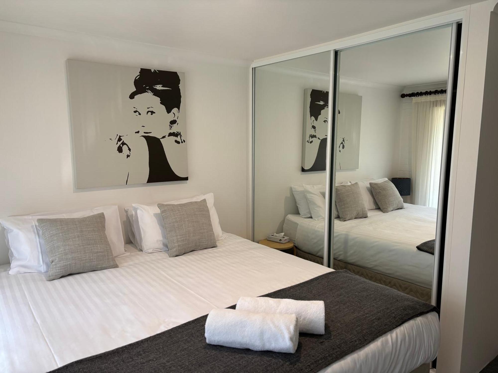 Cedarwood Apartments Falls Creek Buitenkant foto